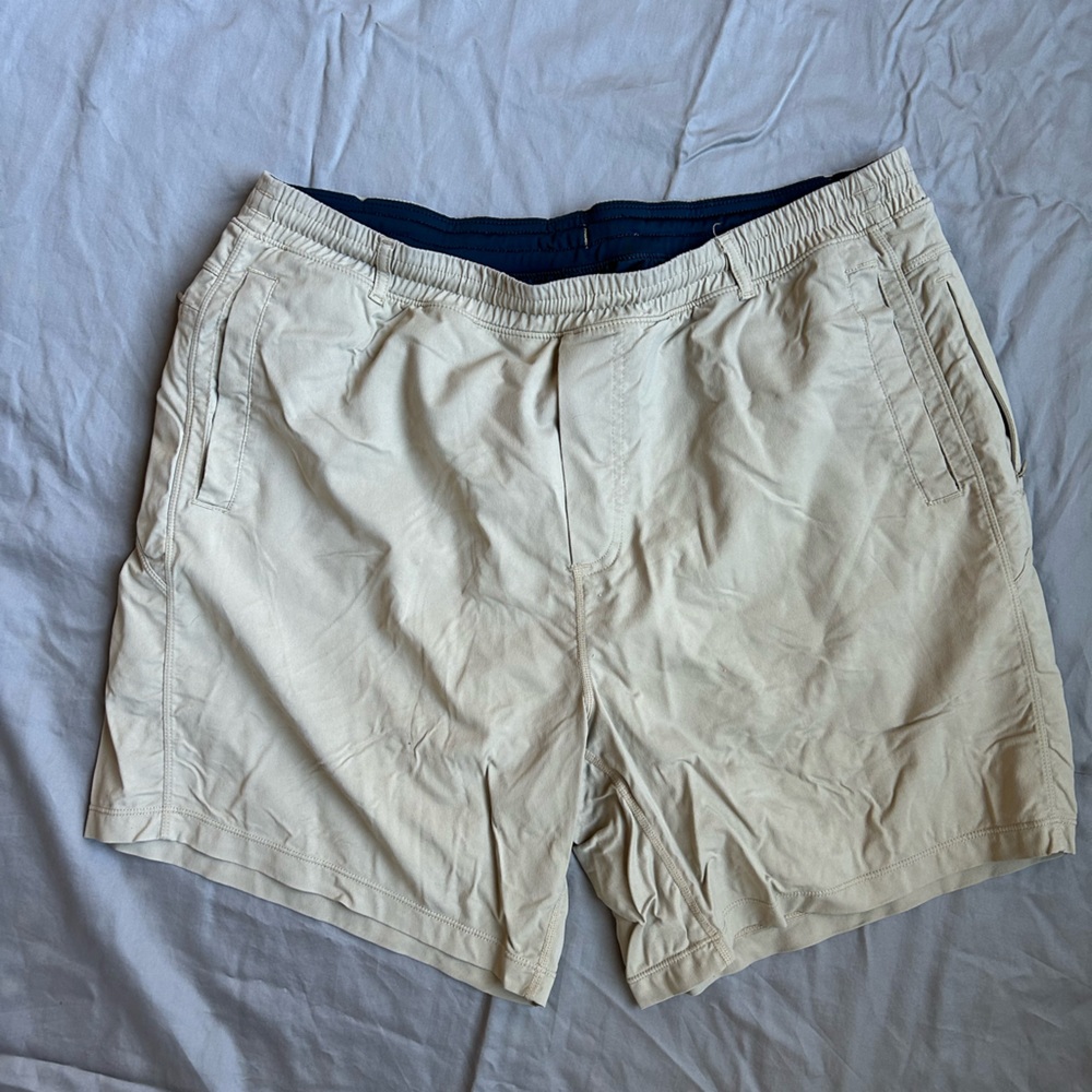 Birddogs Khaki 7” inseam Shorts